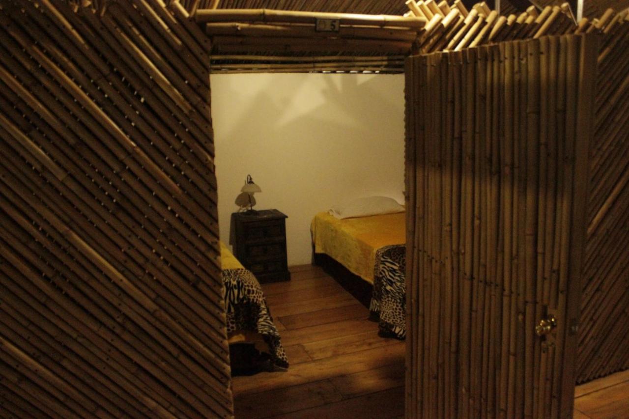 Hostal Casa Buho アンティグア・グアテマラ エクステリア 写真