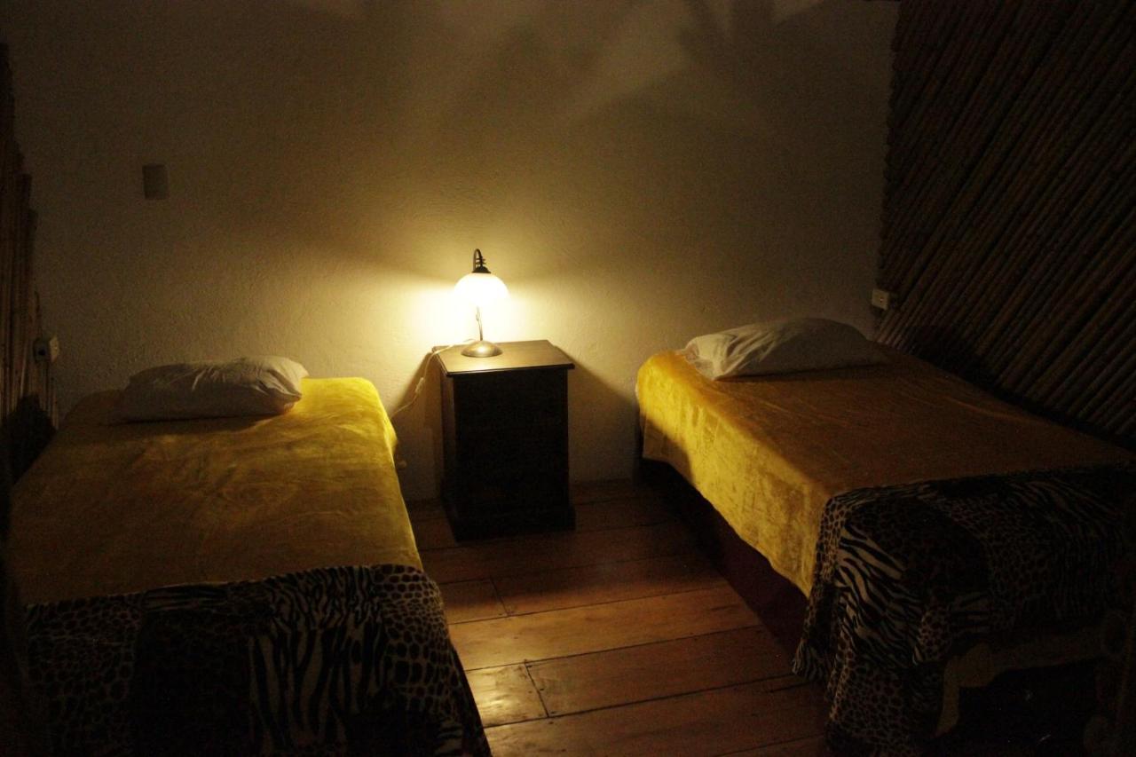 Hostal Casa Buho アンティグア・グアテマラ エクステリア 写真
